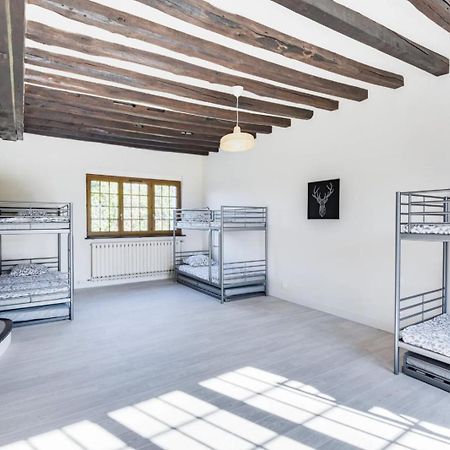 Crazy Villa Etisseaux 45 - Heated Pool - Volley Court - 1H30 Paris - 45P Saint-Maurice-sur-Aveyron Exterior photo