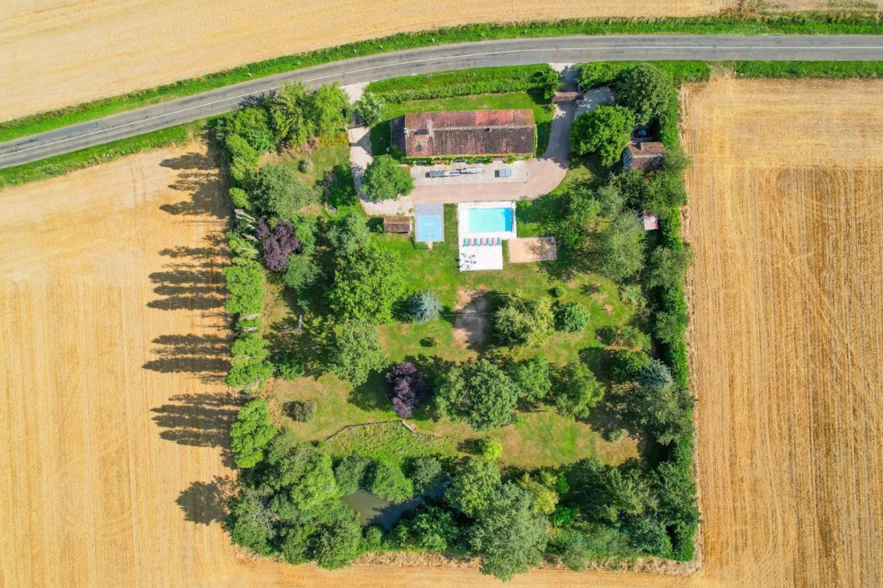 Crazy Villa Etisseaux 45 - Heated Pool - Volley Court - 1H30 Paris - 45P Saint-Maurice-sur-Aveyron Exterior photo